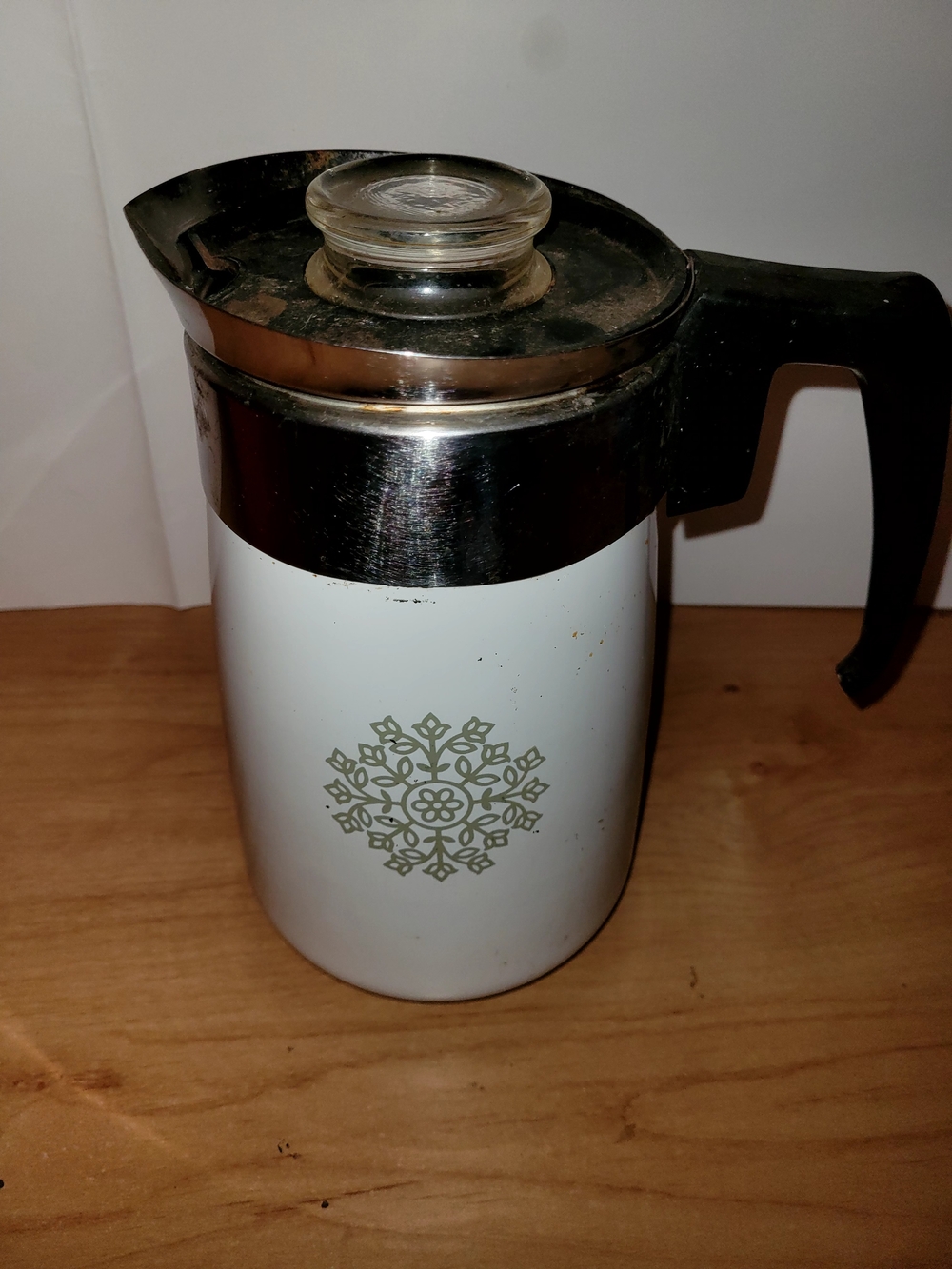 Vintage 1970’s Corning Ware Green Medallion Percolator